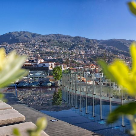 The Vine Hotel Funchal  Exterior photo View of the Santa Monica Mountains from the rooftop of the Broad