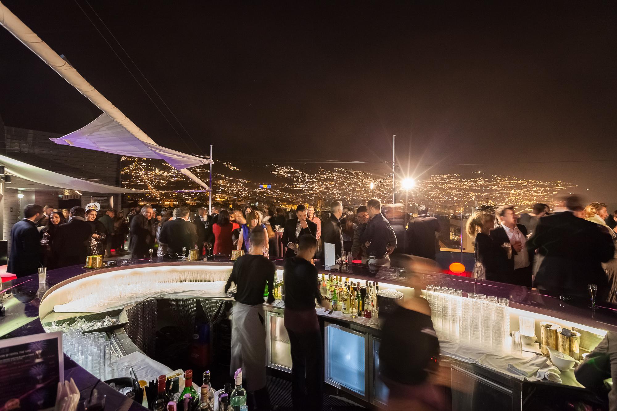 The Vine Hotel Funchal  Exterior photo Sky Bar