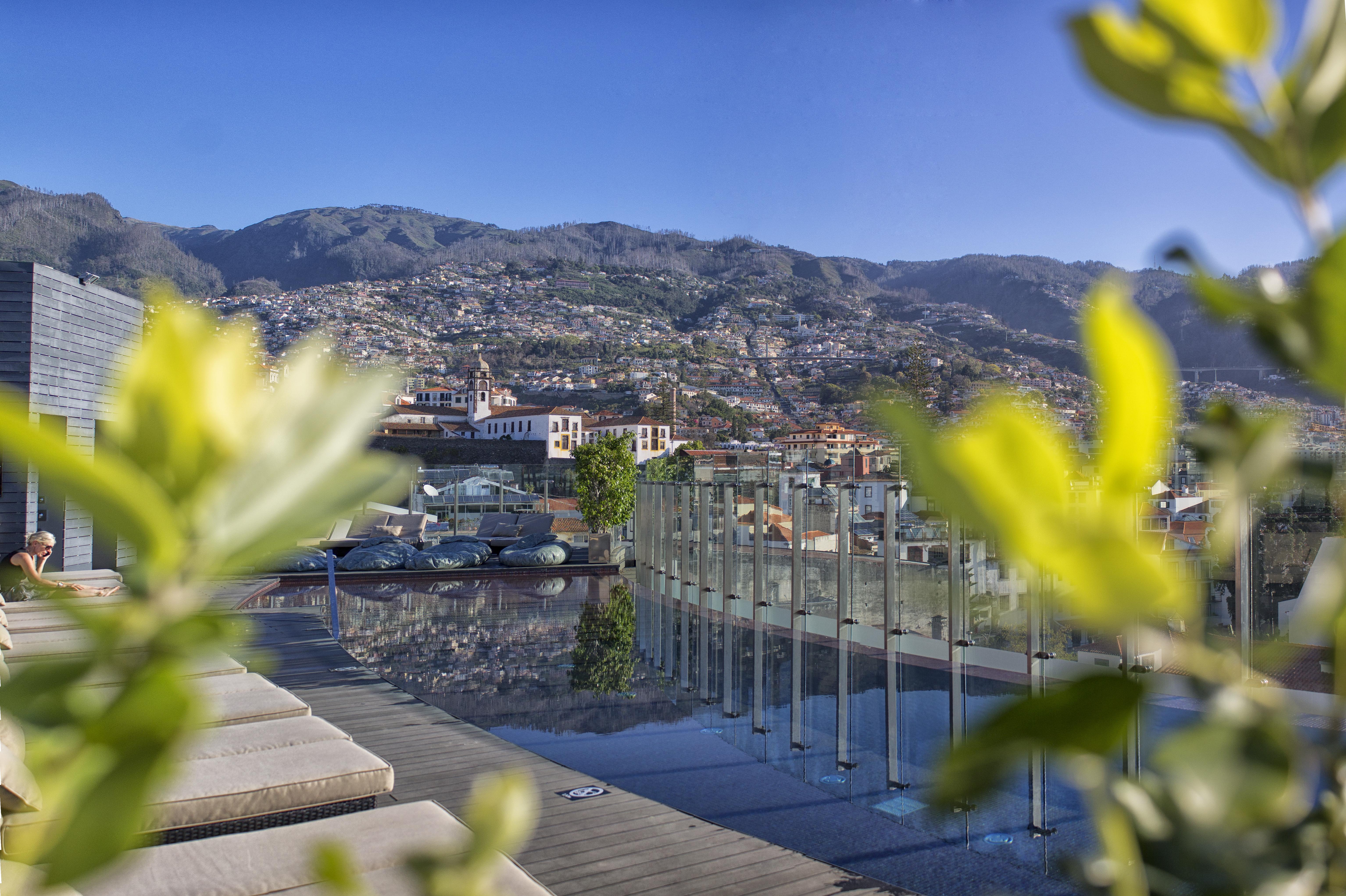 The Vine Hotel Funchal  Exterior photo View of the Santa Monica Mountains from the rooftop of the Broad