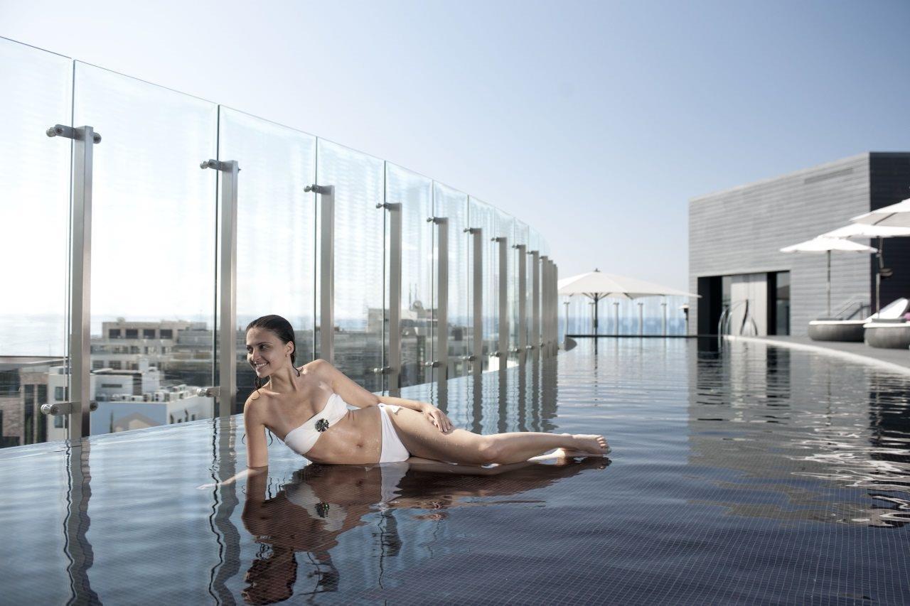 The Vine Hotel Funchal  Exterior photo The Sky Pool