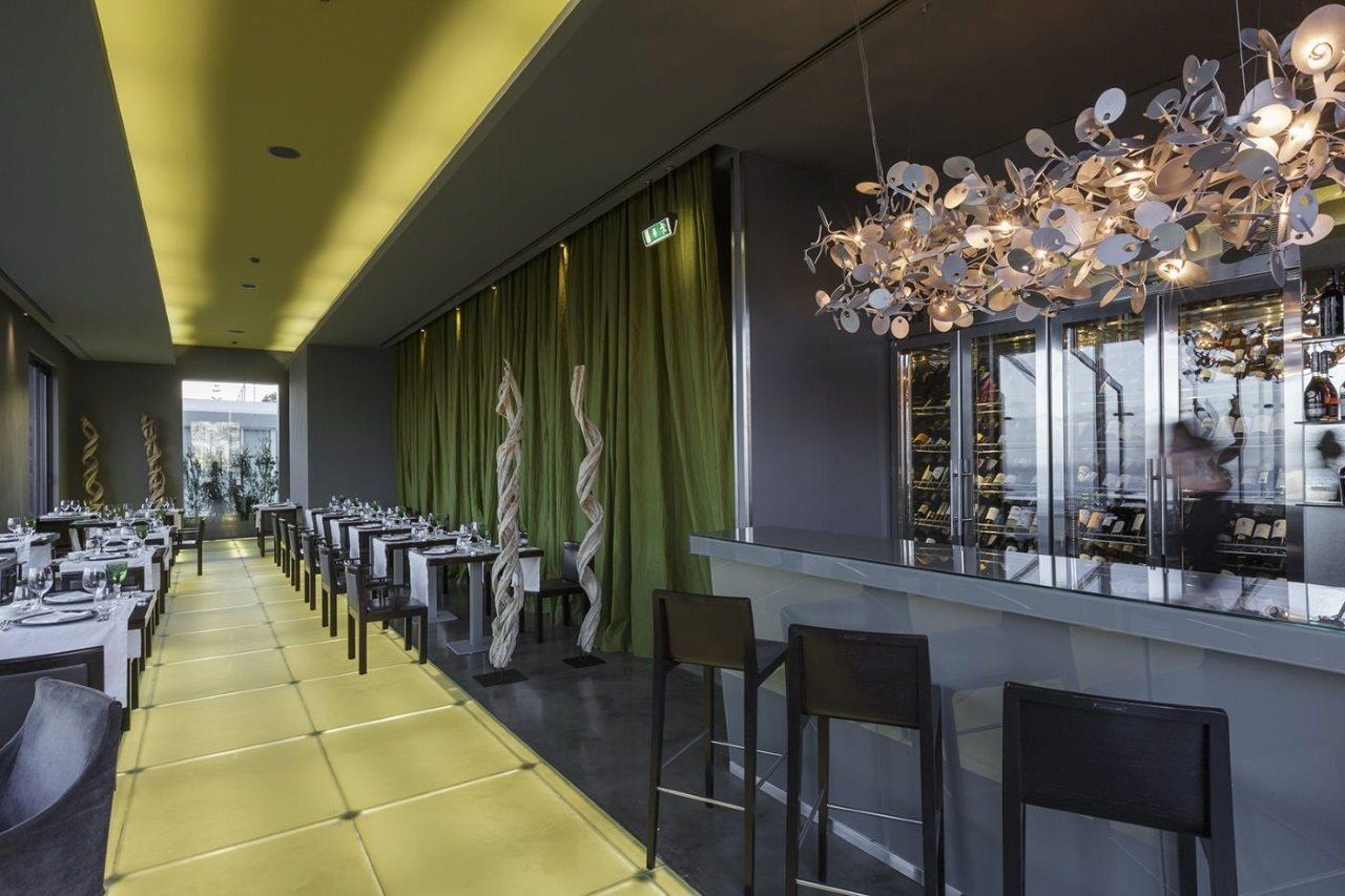 The Vine Hotel Funchal  Exterior photo Restaurant 1707