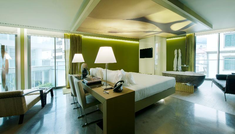 The Vine Hotel Funchal  Exterior photo A room at the Mandarin Oriental, Barcelona